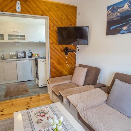 Lux Apartment Zabljak  Bagian luar foto