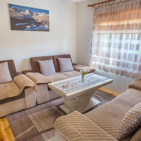 Lux Apartment Zabljak  Bagian luar foto