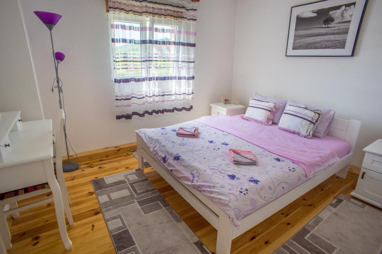 Lux Apartment Zabljak  Bagian luar foto